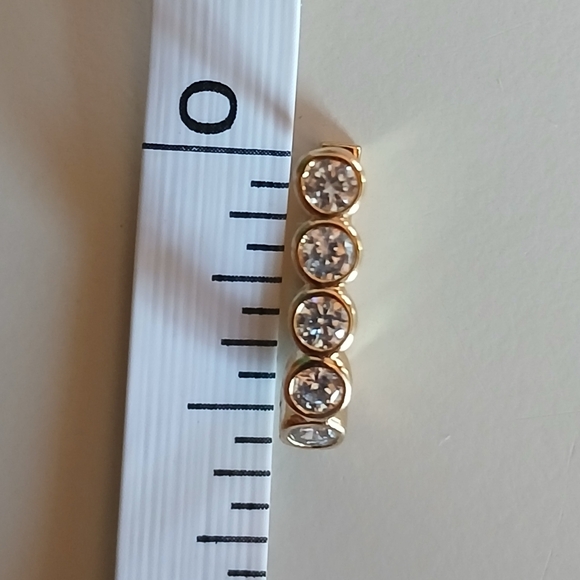 ❤️Madewell❤️ Tennis Collection Bezel Set Earrings💥Pale Gold 💥 - Picture 7 of 10